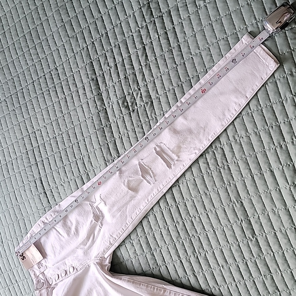 SO Juniors Super High Rise Distressed White Jeggings Size 5 / 27W - Picture 8 of 13